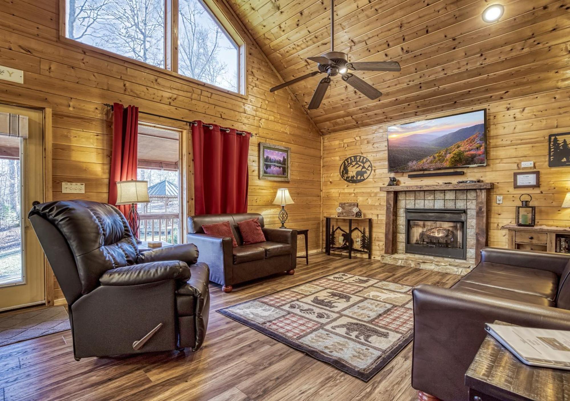 Sweet Seclusion, Hot Tub, Air Hockey, Wifi, 1089 Free Tickets Each Paid Day, Dollywood And More Sevierville Exterior photo